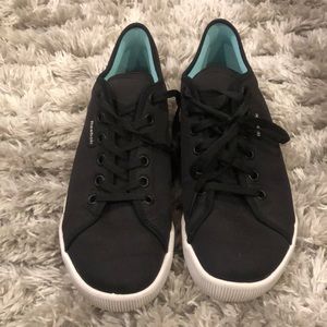 Reebok Black Skyscapes